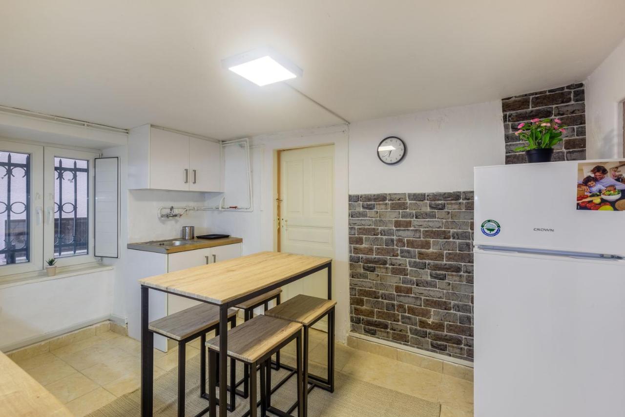 Charming Apartment In The Heart Of Plaka Atenas Exterior foto